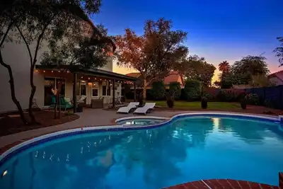 Image de Scottsdale Kierland 4 Bdrm w/Resort like Backyard and Htd Pool!