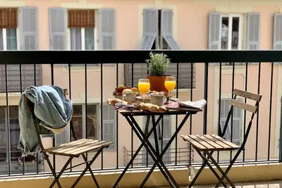 Image de Spacieux T3 Port de Nice – Terrasses, Clim, à 2 pas de la mer