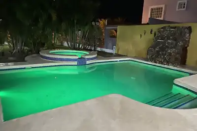 Image de Amazing Smart House in Coronado Beach - Private Pool & Jacuzzi