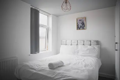 Image de Comfortable Big House in Leicester