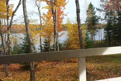 Image de Swim in the lake, bike on the trails, golf or visit the ocean beaches nearby.