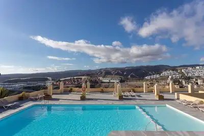 Image de Lightbooking Amadores beach La Concha large terrace with barbecue