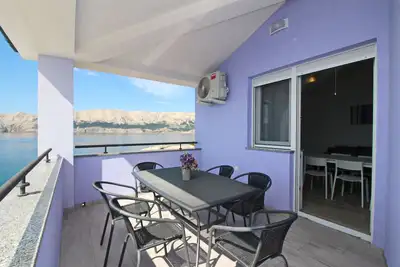 Appartement de deux chambres avec la terrasse et la vue sur le mer Baska, Krk (A-18824-a)