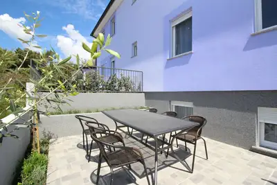 Image de Appartement d'une chambre avec la terrasse et la vue sur le mer Baska, Krk (A-18824-b)