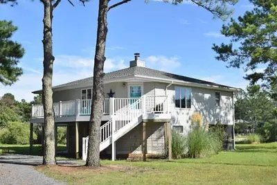 Image de Heron Point | Beach Home w/ Kayaks, Bikes, Game Room, Screened Porch & Boat Launch