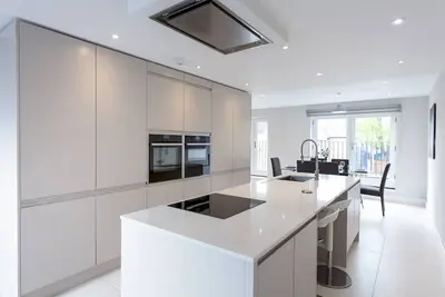 Image de Immaculate Central Windsor Town House