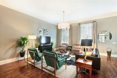 Image de Beautiful Renovated Home | Forsyth Park