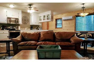 Image de Escape to The Trees Cabin