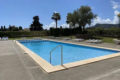 Image de Azalea Apt Cala Bona-2bdr-2bth-Ac-Swimmingpool-Private Sunbeds-nr Beaches-Wifi