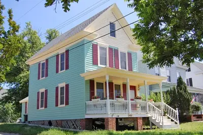 Image de Lewis House- 2br Cottage | Historic Downtown