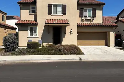 Image de Beach home near Vandenberg Afb, golf, wine, Pismo, solving, Santa Barbara.