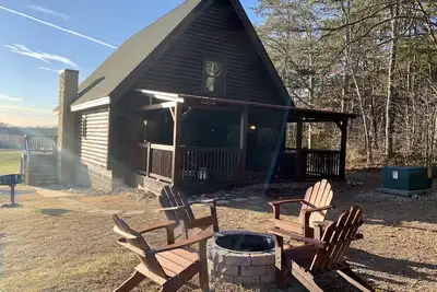 Image de Great rates for a 2b-2b cabin by Fall Creek Falls! Holidays are available!
