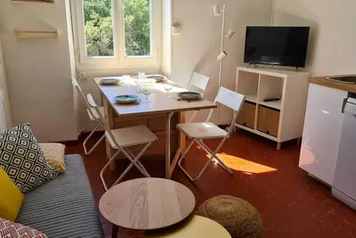 Image de Appartement refait neuf centre Giens 2 pièces