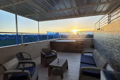 Image de Penthouse with Private Jacuzzi and Big Terrace