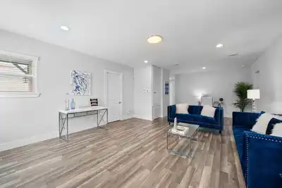 Image de 2 Bedroom Entire Home 5 Min from Downtown, Medical Center, Midtown