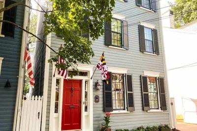 Image de Stay at Lux Red Door Gem with 3 Parking Spots