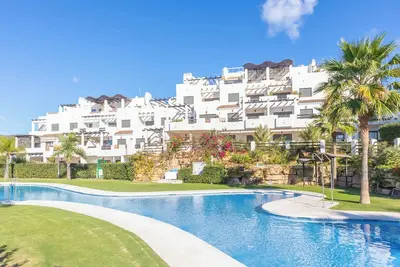 Image de Sunset Golf Apartments