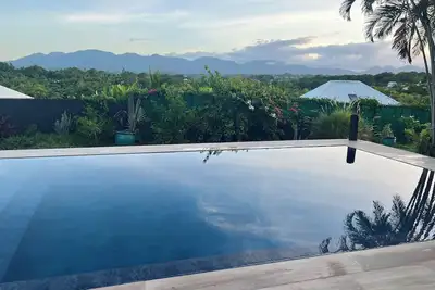 Image de villa 4 chambres piscine et vue imprenable montagne