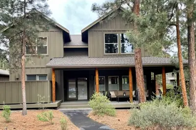 Image de Private Retreat at River Wild in Mt Bachelor Village, Private HotTub, A/C, WiFi