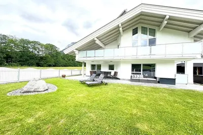 Image de Au Villa - Au Villa - Exklusives Ferienhaus im Grünen