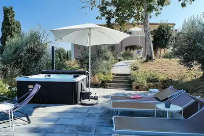 Image de La Tinaia-Cozy apartment in a Modern Country House in the heart of Tuscany