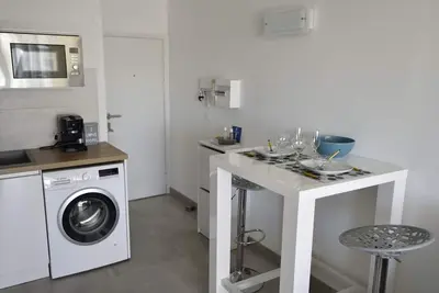 Studio Classé 3 Étoiles à Carnon. Entre Port et Plage. . . Idéal Pour un Couple