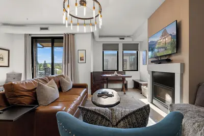 Brand new luxury condo on Central ave in downtown Whitefish! ! !