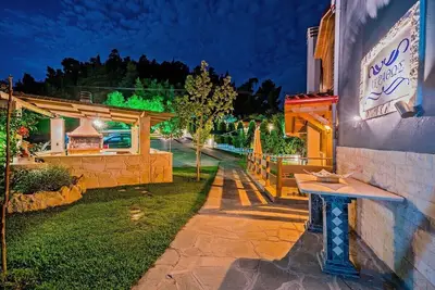 Image de Traditional wooden house in Polichrono Halkidiki - Wi-Fi