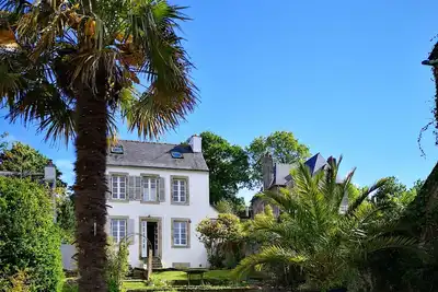 Image de The Blue Garden - Long term possible