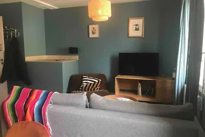 Image de appartement T2 déco vintage Gare