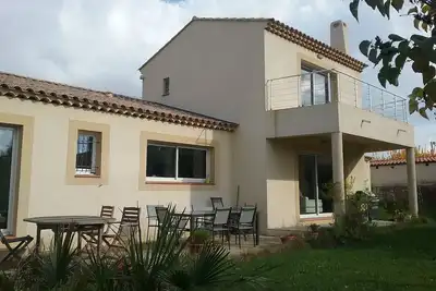 Image de Maison 2 ou 3 Chambres avec piscine - Vacances au calme