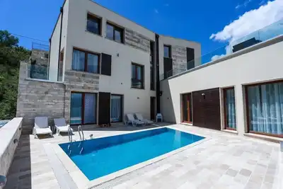 Image de Villa with private beach first line