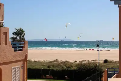 Image de Beautiful duplex apartment right on the beach