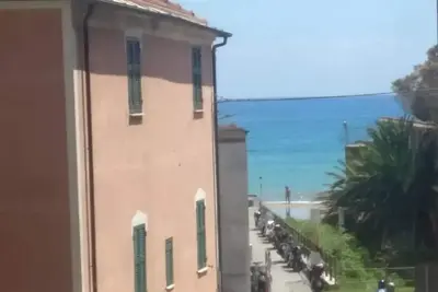 Image de Wonderful apartment with sea view. Up to 6 people