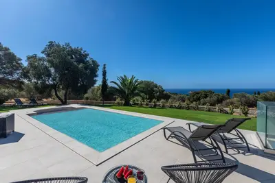 Image de Avithos Blue Villa