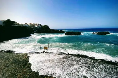 Image de Ground floor apartment with balcony very close to the sea!