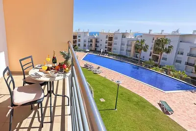 Image de Modern Commodious Apartment With Side sea View