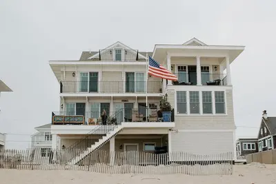 Image de Luxury Oceanfront Home