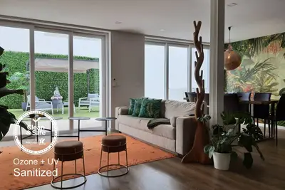 Exotic Fusion Double Suite With Garden