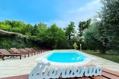 Image de Piscine privée / Villa full équipée / Calme /Vue magnifique sur le Mont-Ventoux