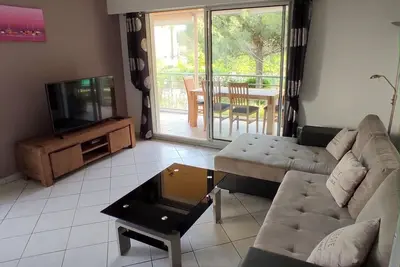 Image de Appartement sécurise avec piscine et tennis 5 pers