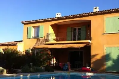 Image de Maison de charme avec piscine au pied du Mont Ventoux
