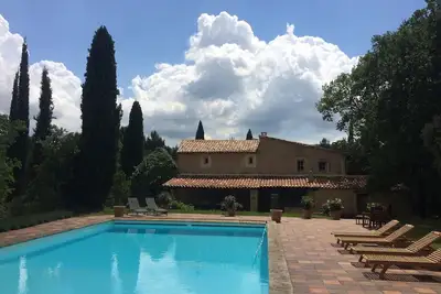 Image de Mas avec grande piscine à Ménerbes