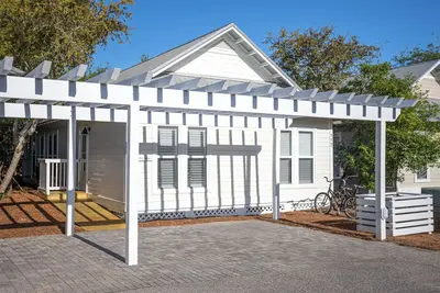 Image de Beach Cottage on 30a, near Alys Beach, Fl