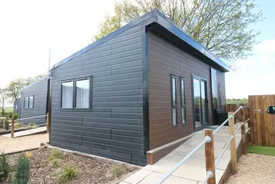 Image de Black Edition Lodge - Unit 6 - a lodge that sleeps 6 guests in 2 bedrooms