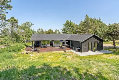 Image de Superbe maison à Blokhus avec sauna