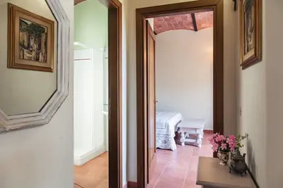 Image de Appartement finement meublé avec piscine et climatisation