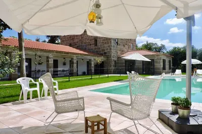 Image de Luxury country house for the whole family
