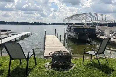 Image de Lakefront Cottage Getaway on Crooked Lake!