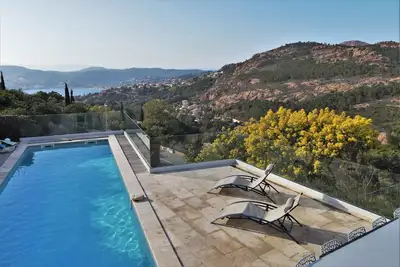Image de Villa Opaline 10 Pers Avec Piscine, vue Estérel et mer